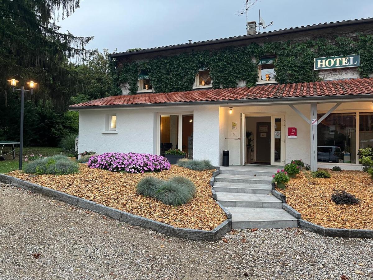 Logis Hotel Le Petit Casset La Boisse Exterior foto