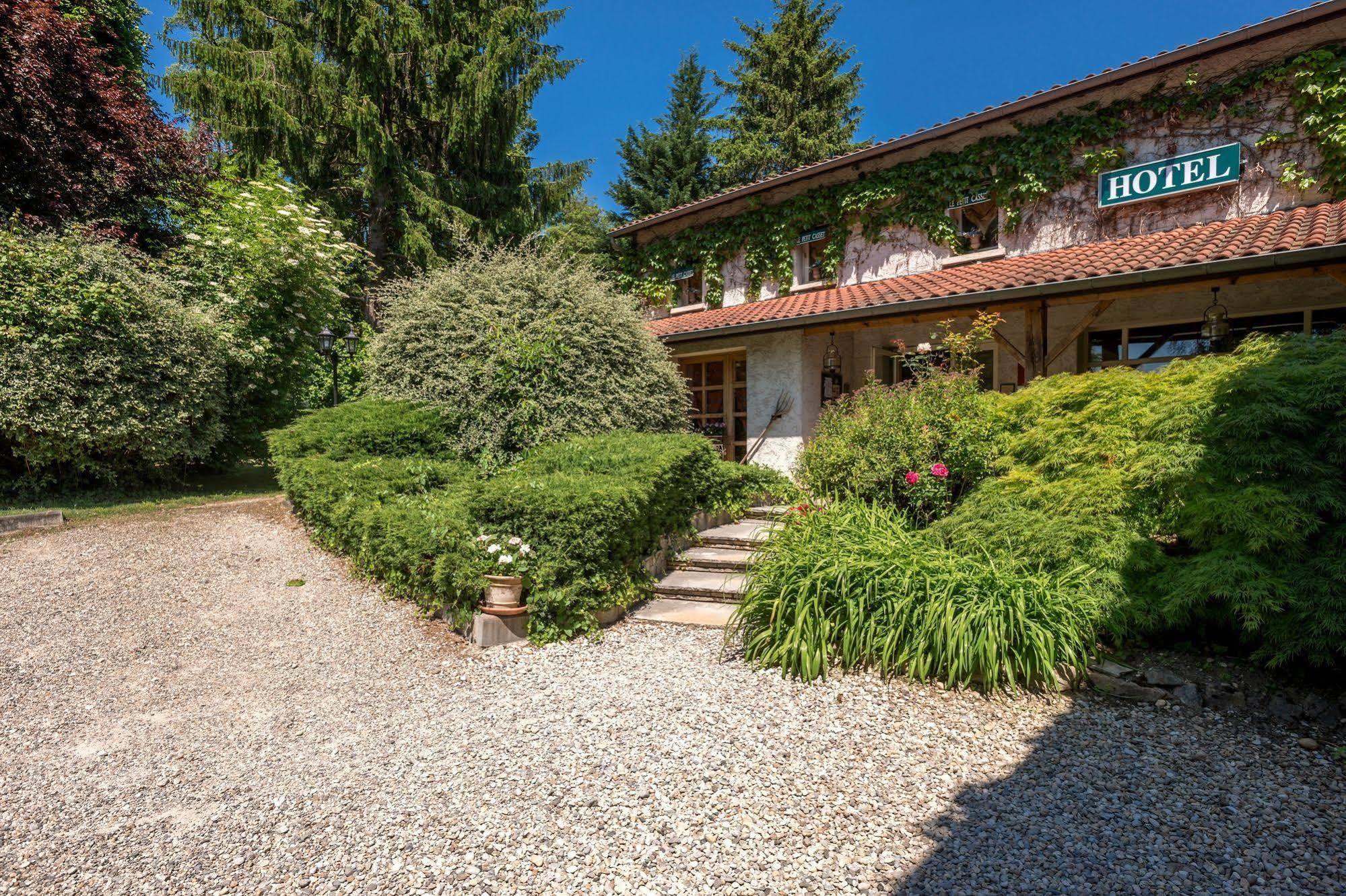 Logis Hotel Le Petit Casset La Boisse Exterior foto